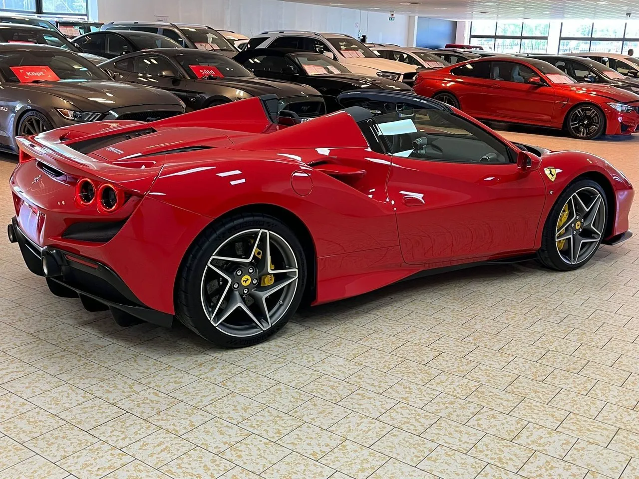 Vehicle image 5