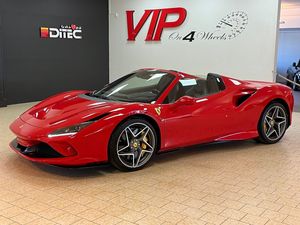 Ferrari F8 bild 1