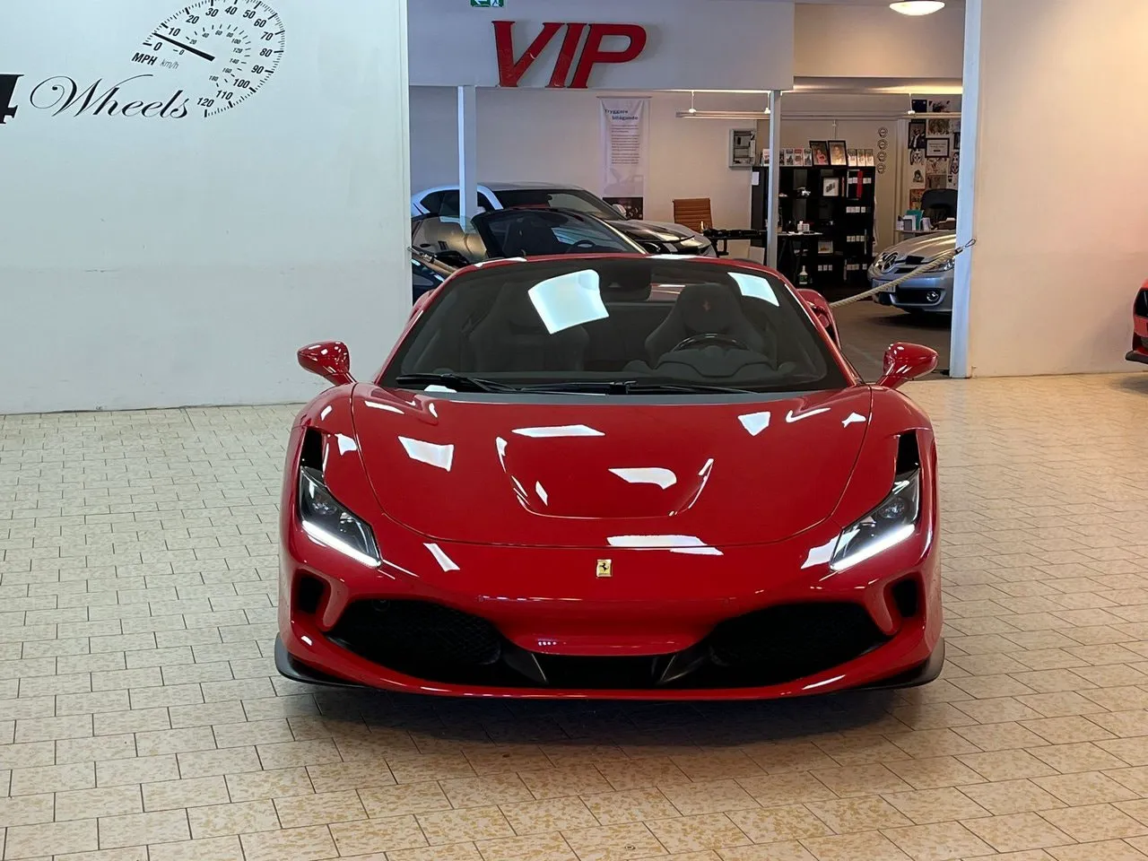 Vehicle image 8