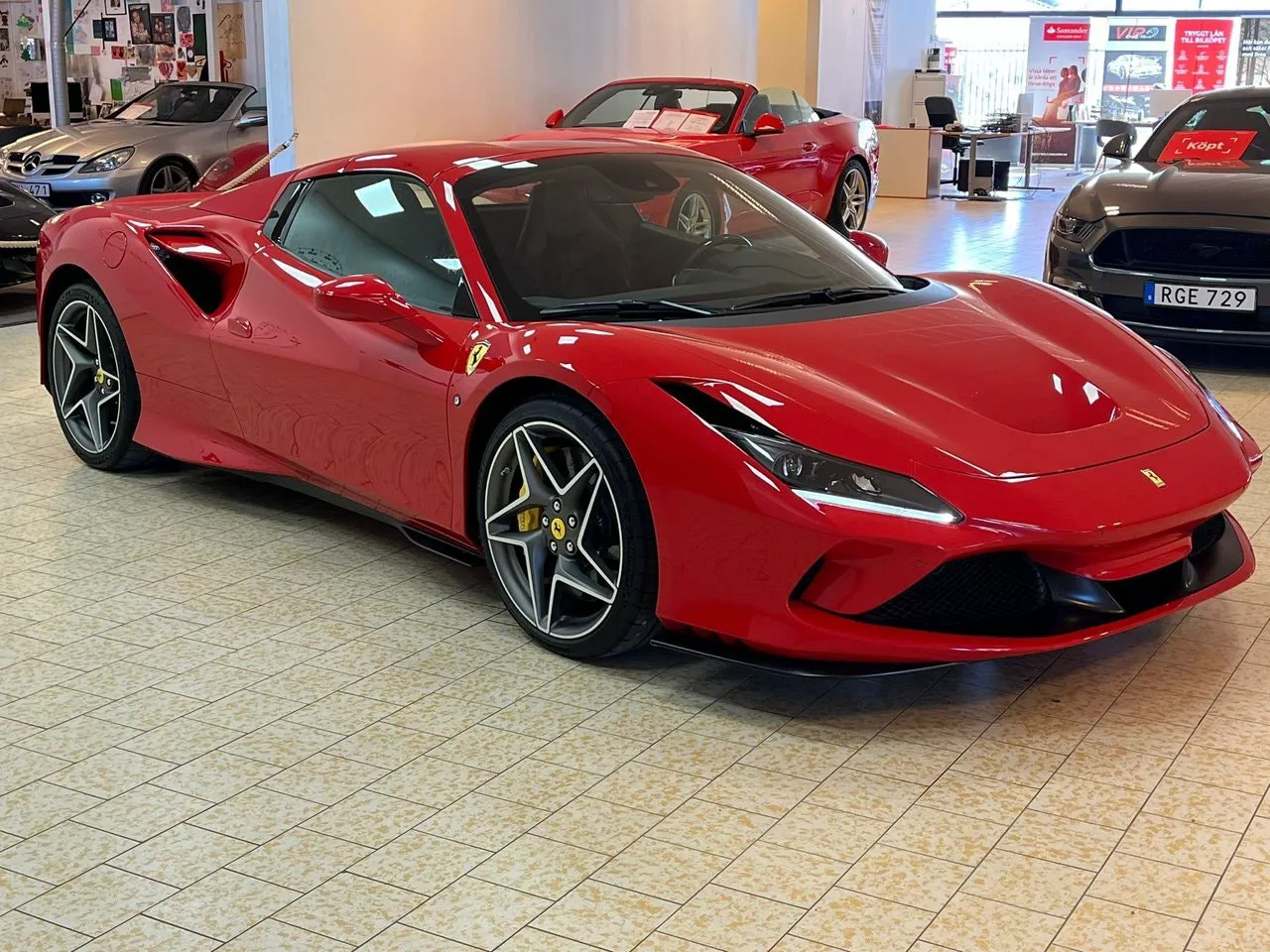 Vehicle image 21
