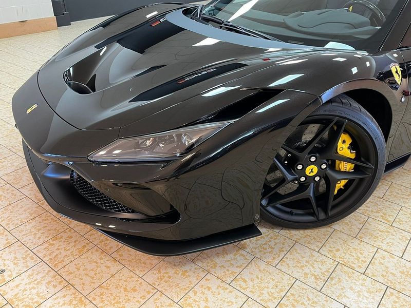 Ferrari F8 bild 27