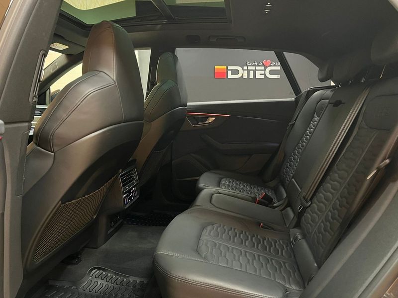 Audi RSQ8 bild 15