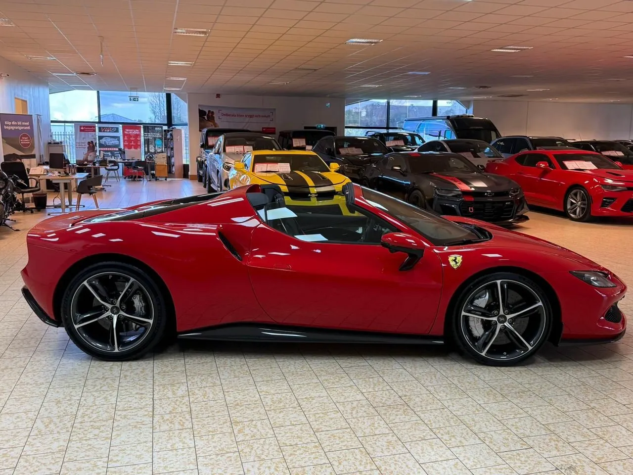 Vehicle image 6