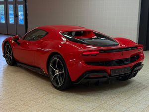 Ferrari 296 bild 24
