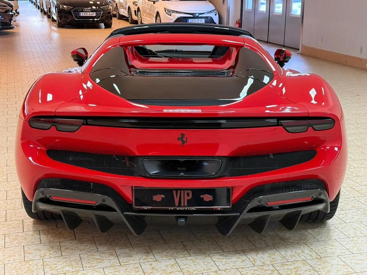 Vehicle image 4