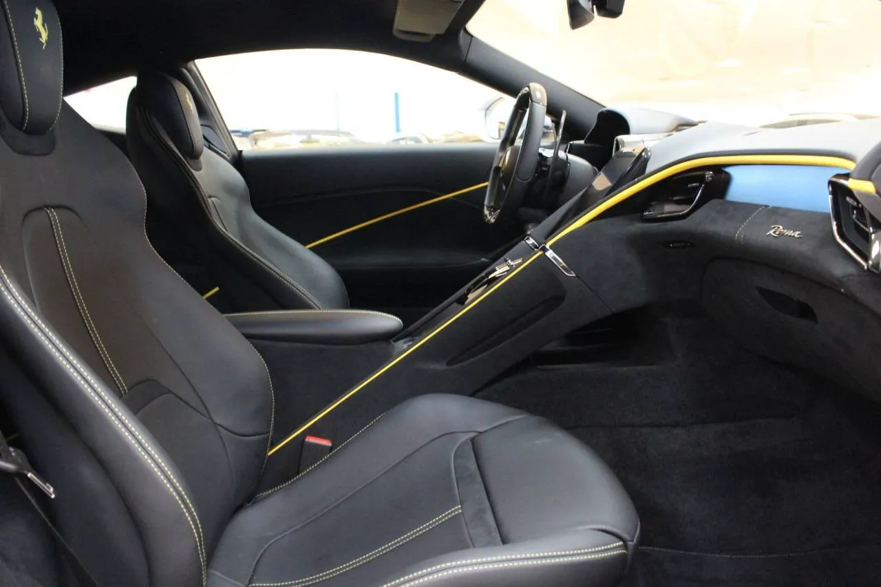 Vehicle image 17