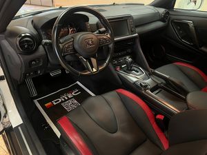 Nissan GT-R bild 14