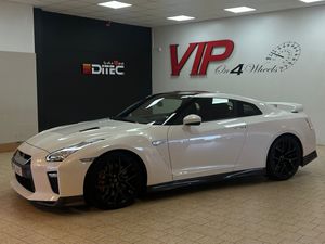 Nissan GT-R bild 1