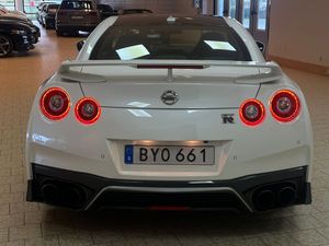Nissan GT-R bild 5