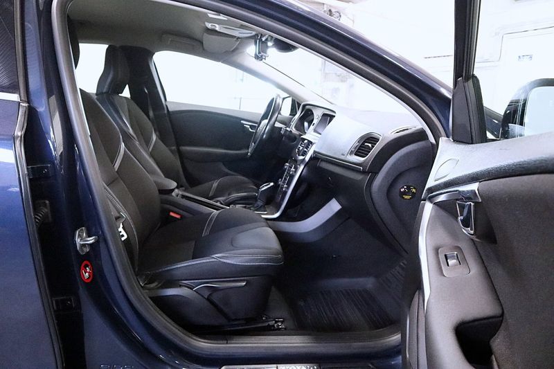 Volvo V40 bild 12
