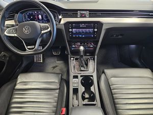 Volkswagen Passat bild 9