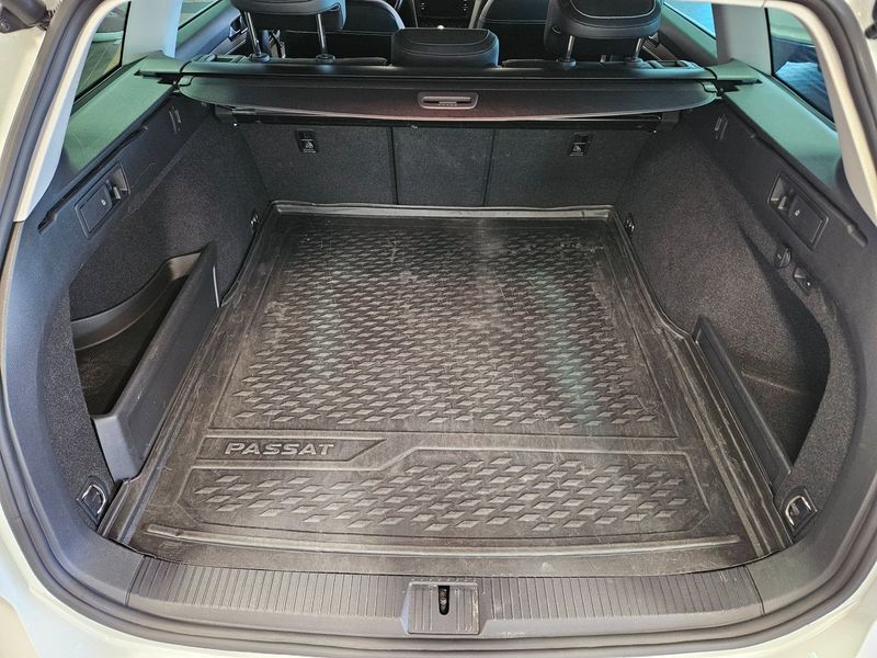 Volkswagen Passat bild 4