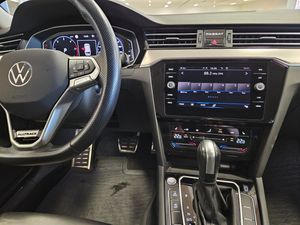 Volkswagen Passat bild 10