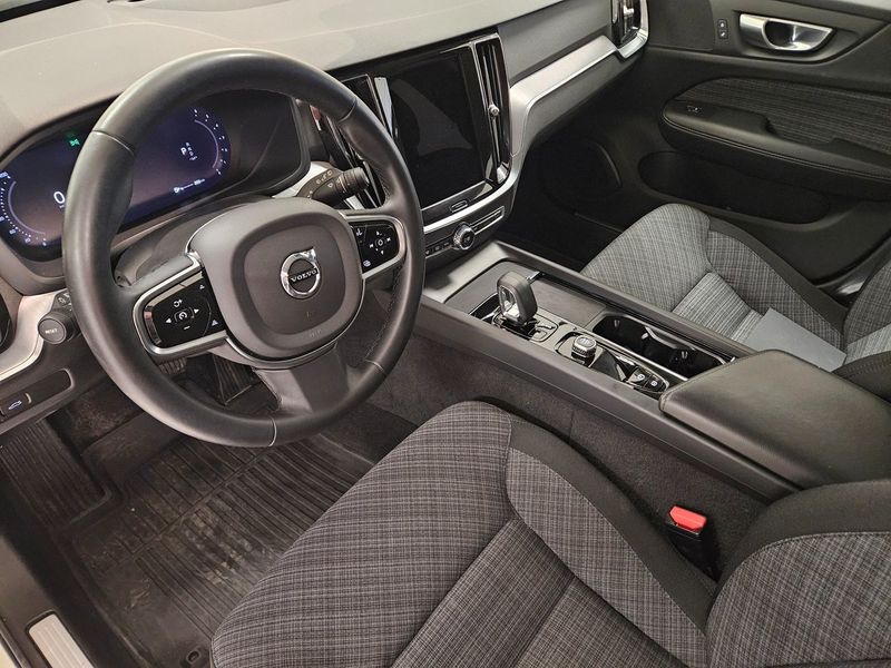 Volvo V60 bild 8