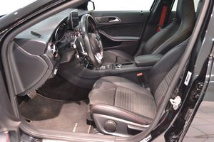 Mercedes A45 AMG bild 16