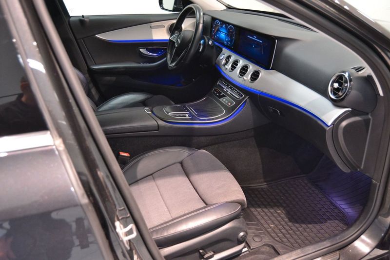 Mercedes E300 bild 17