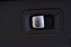 Mercedes E300 bild 9