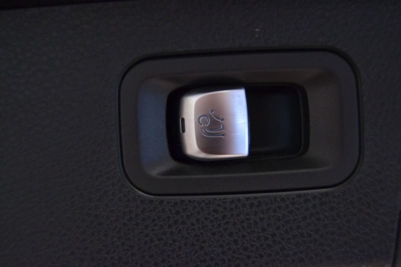 Mercedes E300 bild 9