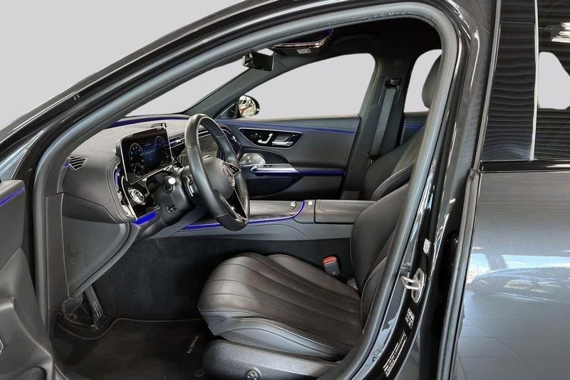 Mercedes E300 bild 8