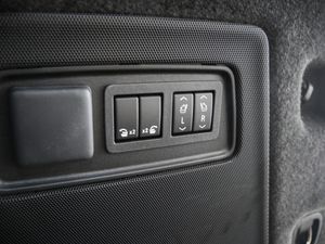 Cadillac ESCALADE bild 16