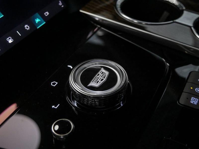 Cadillac ESCALADE bild 23