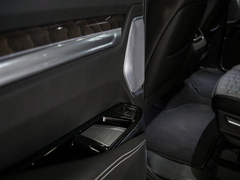 Cadillac ESCALADE bild 32