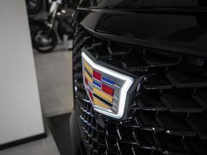 Cadillac ESCALADE bild 7