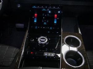 Cadillac ESCALADE bild 18