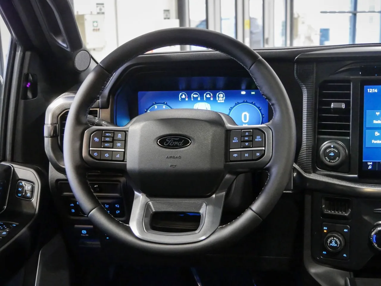 Vehicle image 14