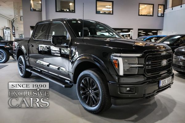 Ford F-150 SuperCrew Lariat BLACK APPERANCE V6 Hybrid FHEV - 2026