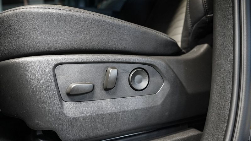 Chevrolet Silverado bild 27