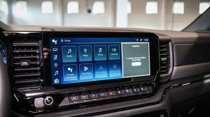 Chevrolet Silverado bild 16