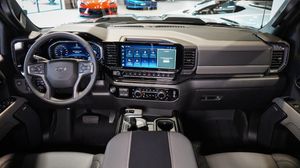 Chevrolet Silverado bild 13