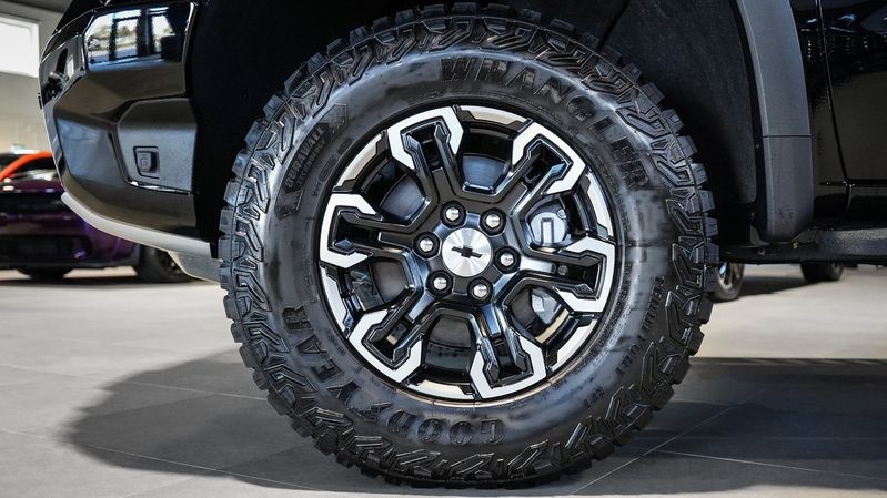 Chevrolet Silverado bild 11