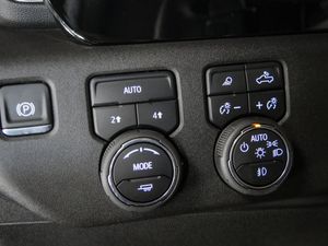 Chevrolet Silverado bild 25
