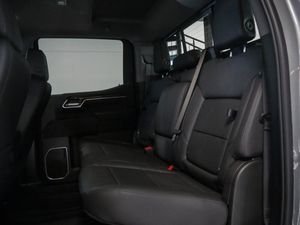 Chevrolet Silverado bild 16