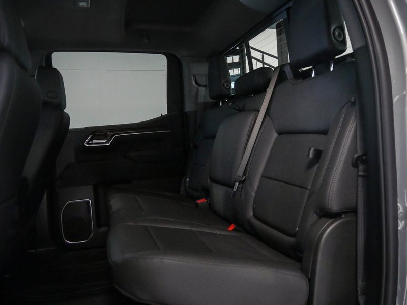 Chevrolet Silverado bild 16