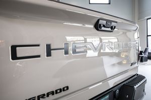 Chevrolet Silverado bild 12