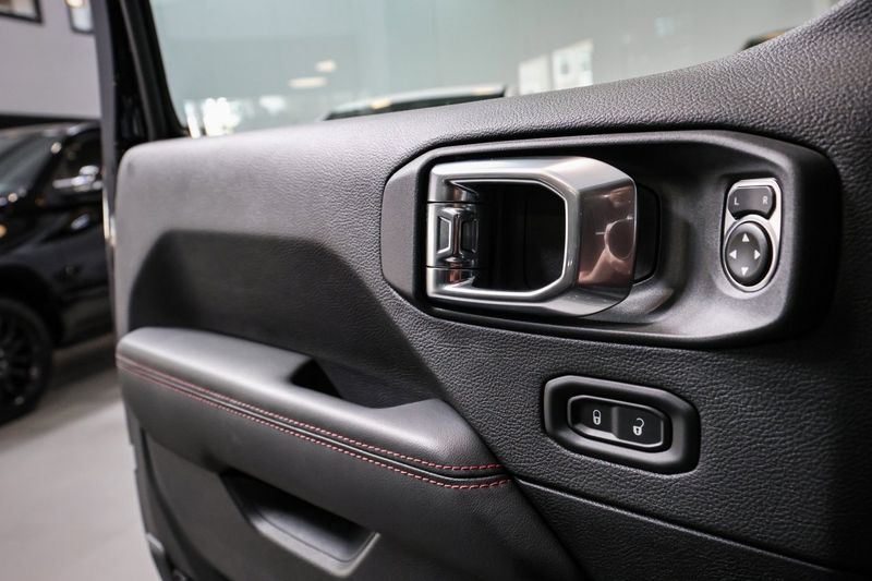 Jeep Wrangler bild 24