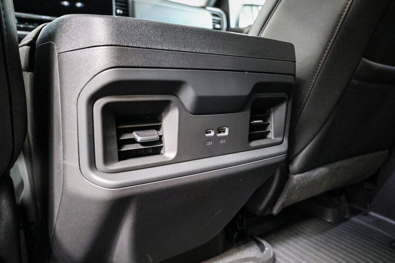 Chevrolet Silverado bild 33