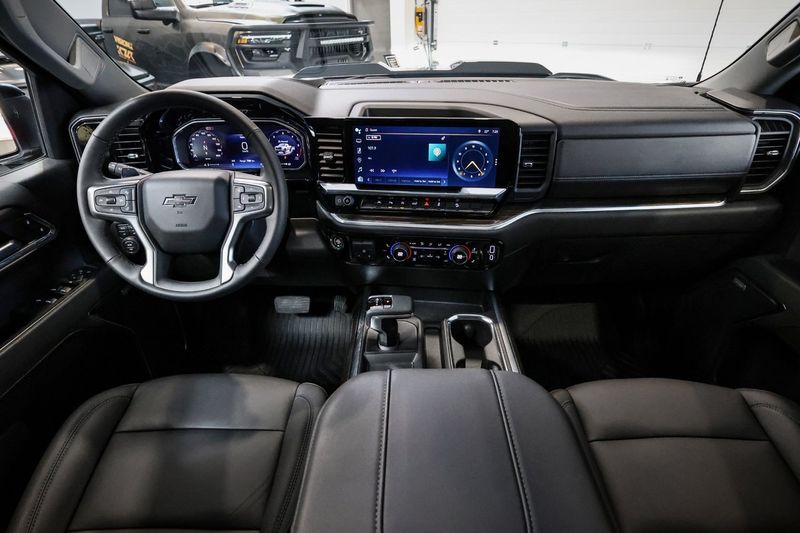 Chevrolet Silverado bild 23