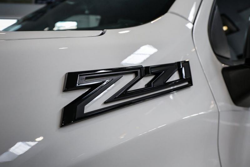 Chevrolet Silverado bild 11