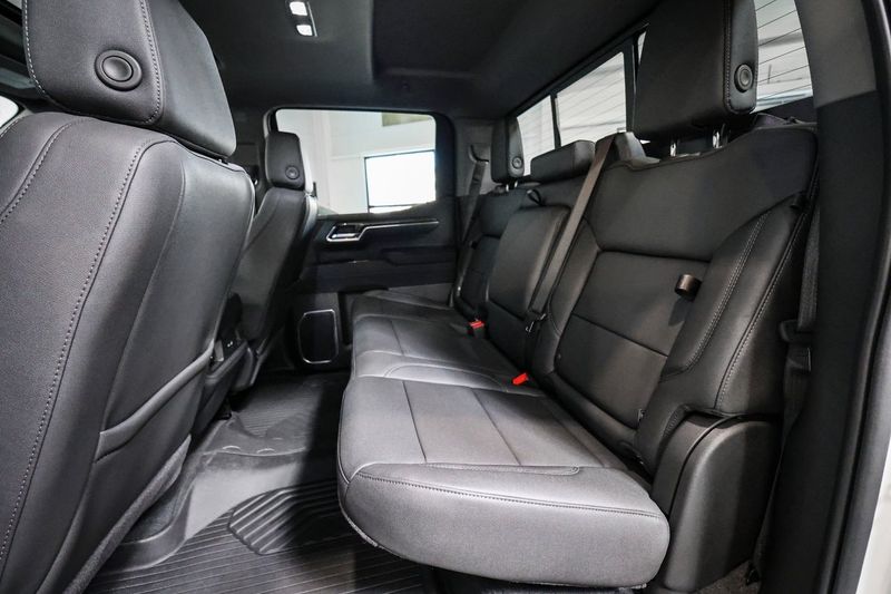 Chevrolet Silverado bild 28