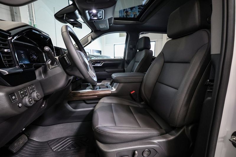 Chevrolet Silverado bild 21