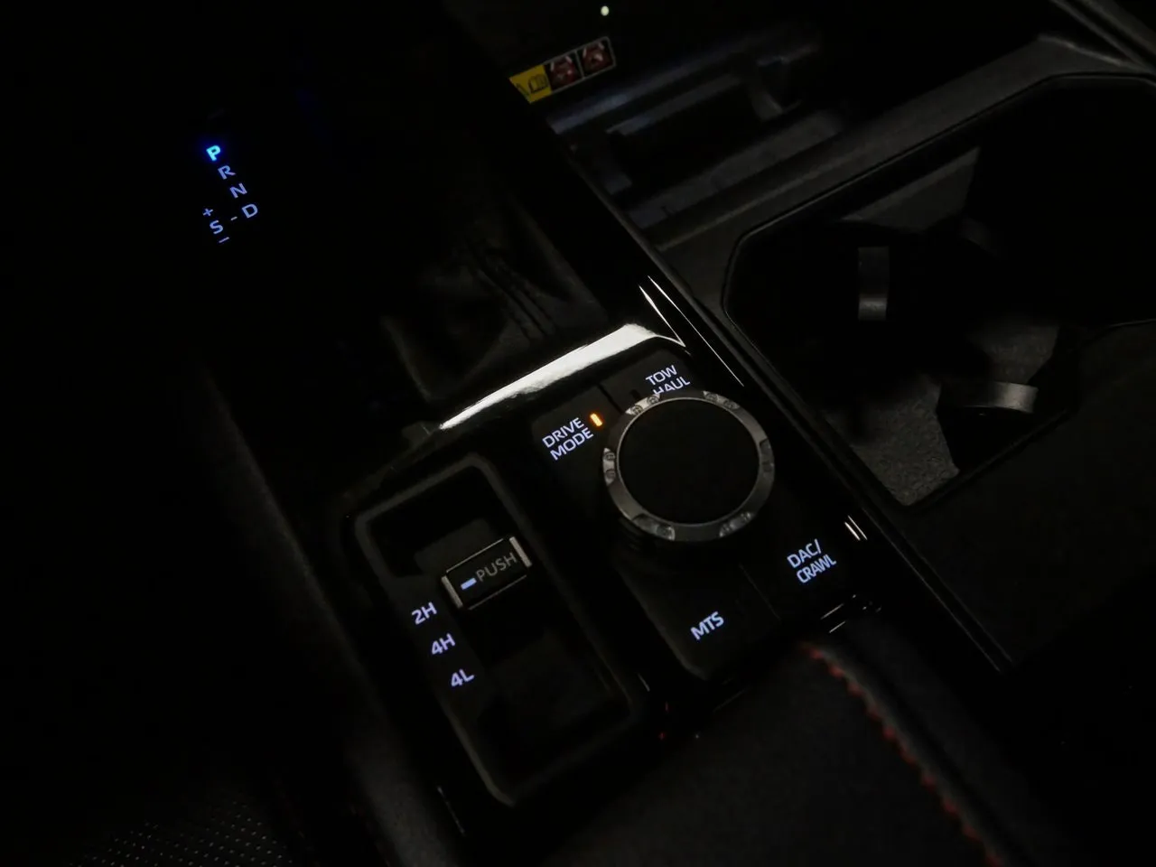 Vehicle image 26