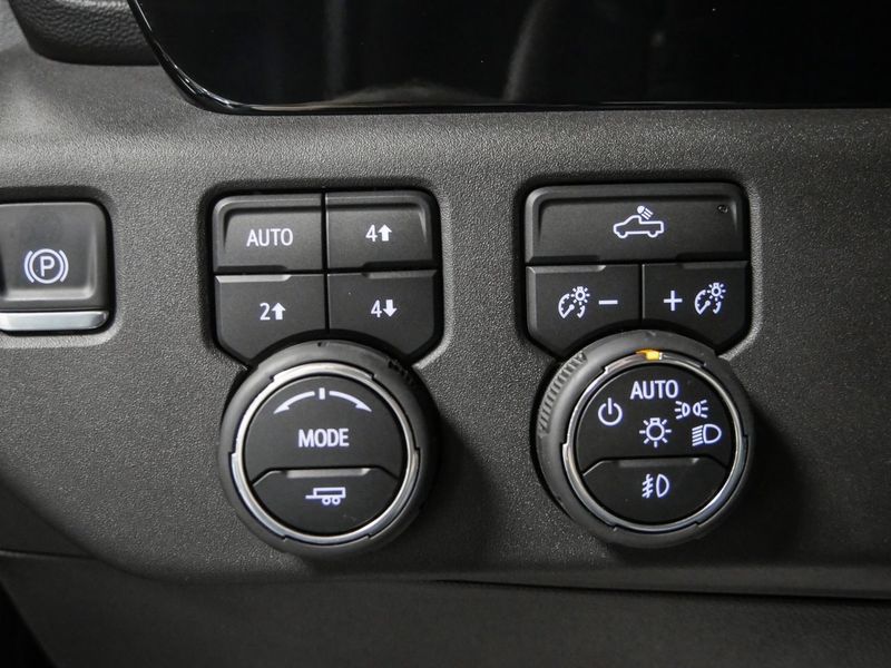 Chevrolet Silverado bild 15