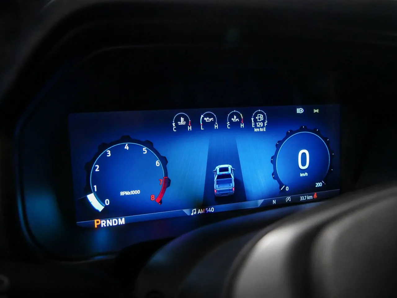 Vehicle image 16