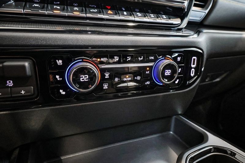 Chevrolet Silverado bild 25