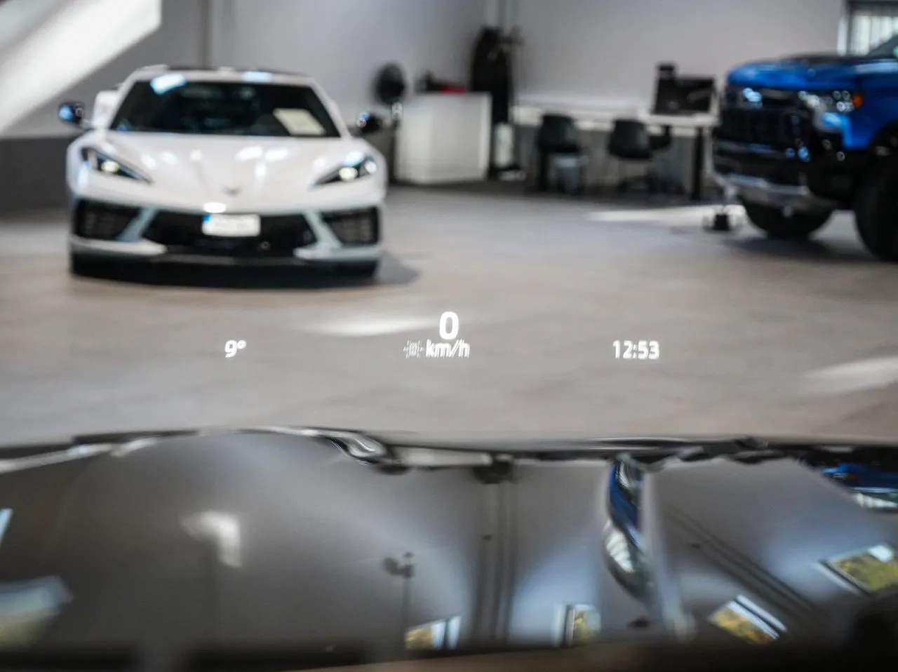 Vehicle image 21
