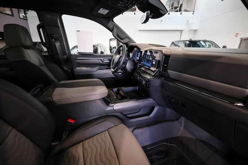 Chevrolet Silverado bild 28